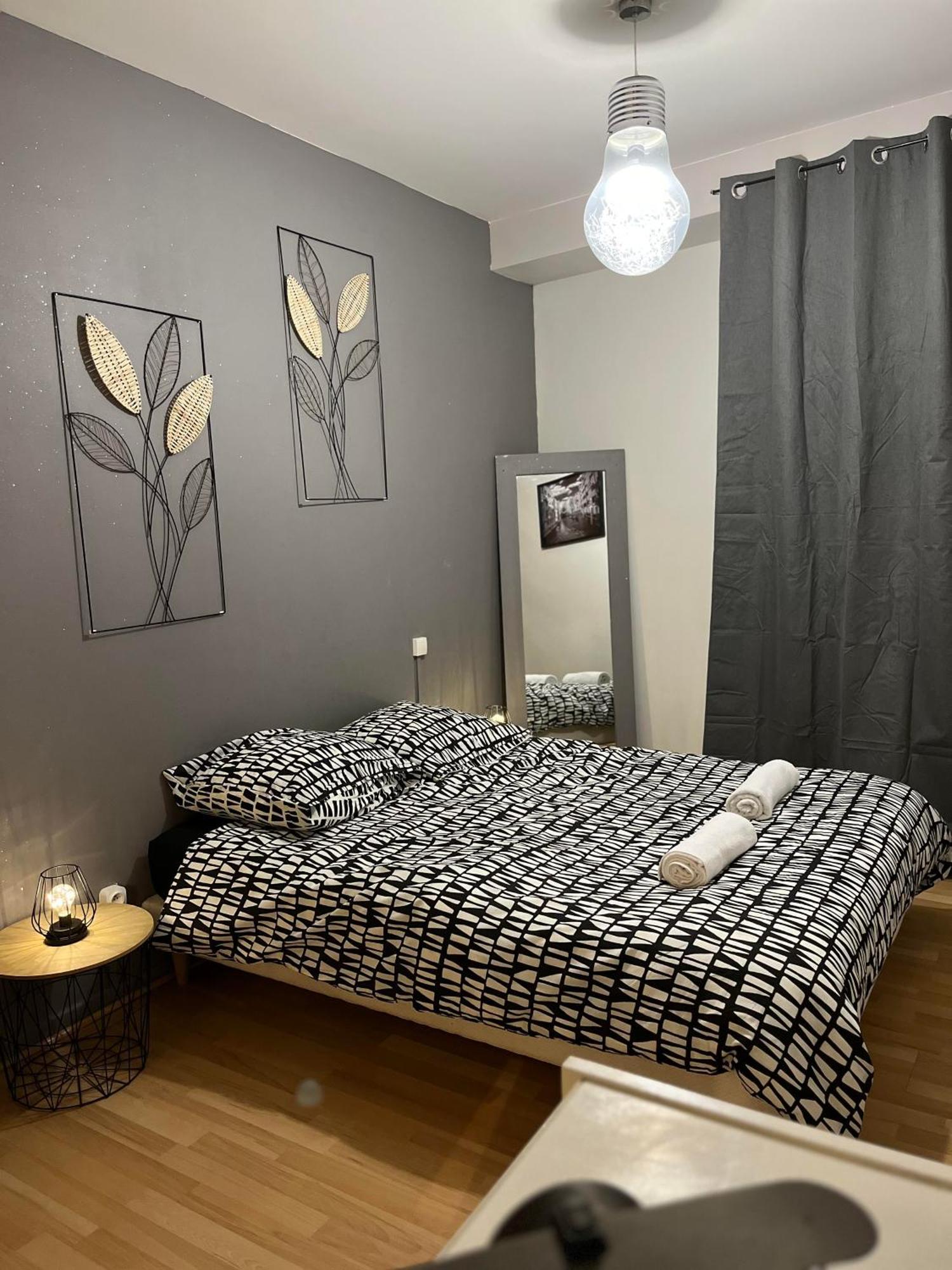 L'Industriel , T2 Hyper Centre Cosy Apartment Montauban Exterior photo